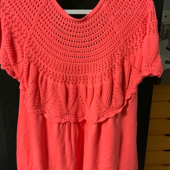 Ladies plus top - Picture 2 of 2